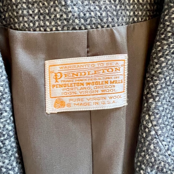 Pendleton Gray Wool Blazer, Size 8 - Picture 3 of 5